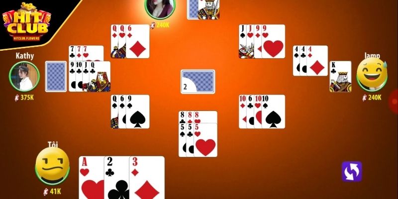 Quan sát và phân tích người chơi khác trong ván chơi